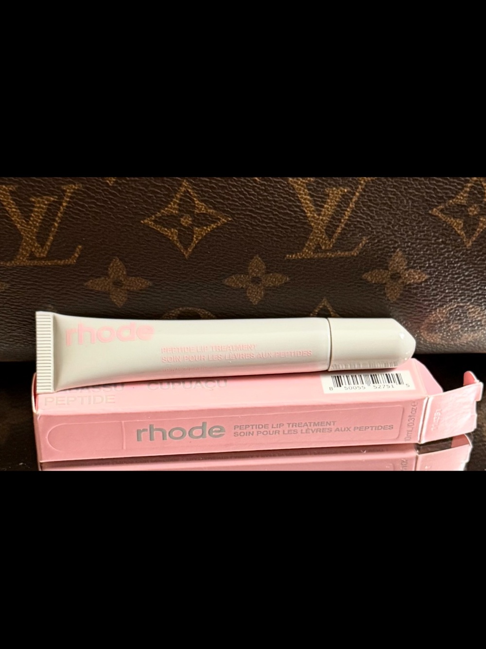 RHODE
Peptide Lip Treatment Nourishing Glaze